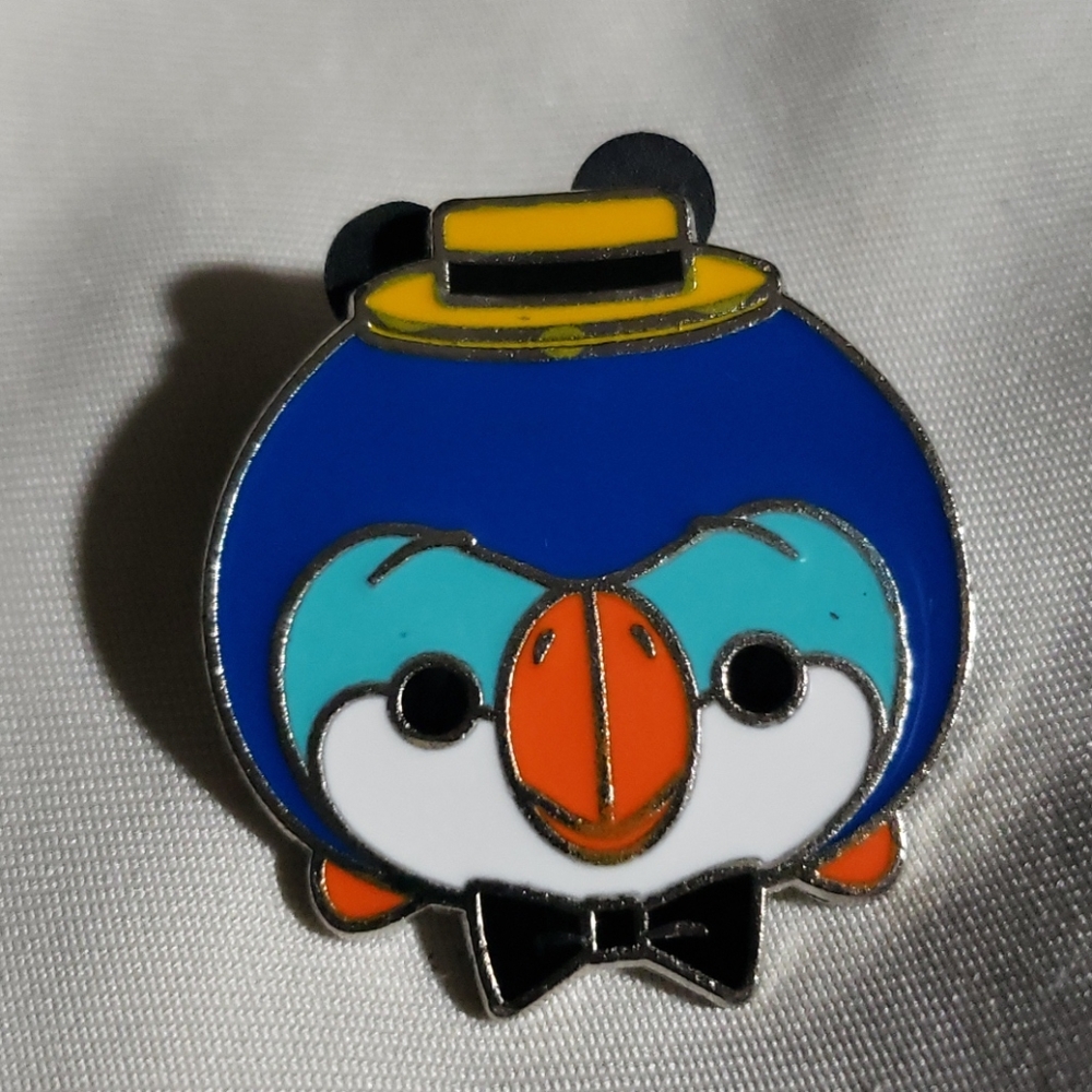 Dapper Disney pin